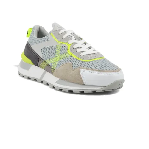 Munich - Shoes > Sneakers - Gray - Munich - Modalova