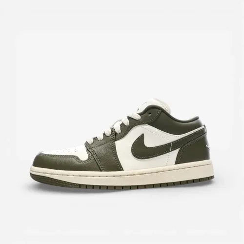 Jordan - Shoes > Sneakers - Green - Jordan - Modalova