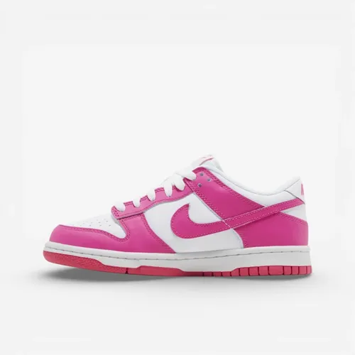 Nike - Shoes > Sneakers - Pink - Nike - Modalova