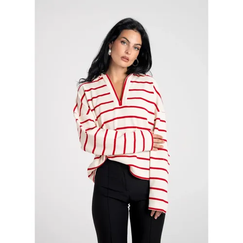 Knitwear > V-neck Knitwear - - Guaja. - Modalova