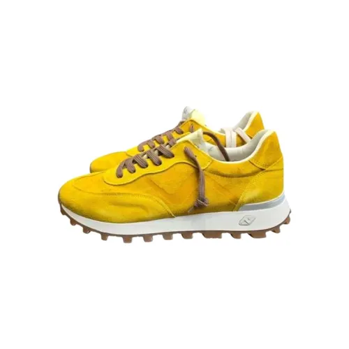 Shoes > Sneakers - - No Map Society - Modalova