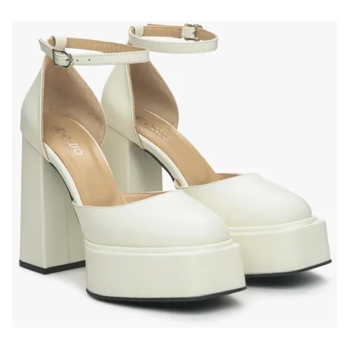 Shoes > Heels > Pumps - - Estro - Modalova