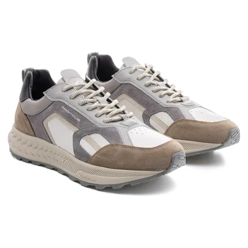 Shoes > Sneakers - - Ambitious - Modalova