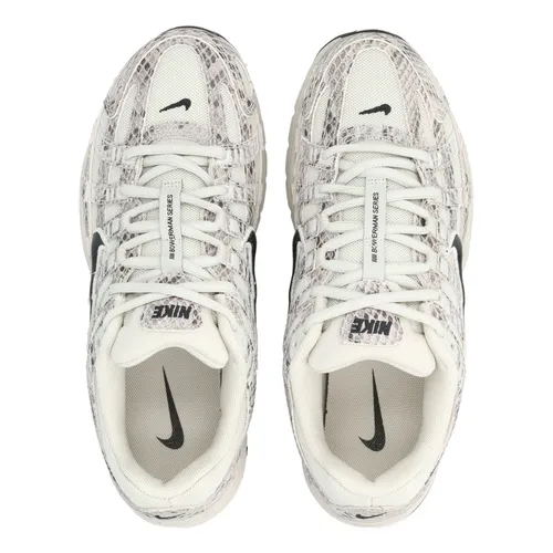 Nike - Shoes > Sneakers - Gray - Nike - Modalova