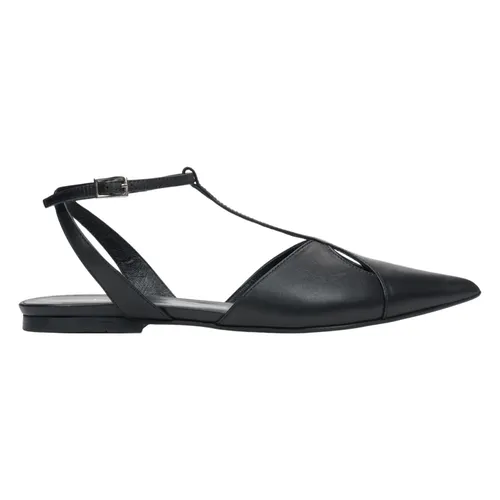 Shoes > Flats > Ballerinas - - Estro - Modalova