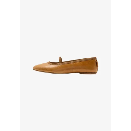 Shoes > Flats > Ballerinas - - A.p.c. - Modalova
