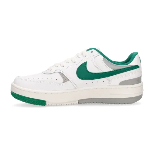 Nike - Shoes > Sneakers - White - Nike - Modalova