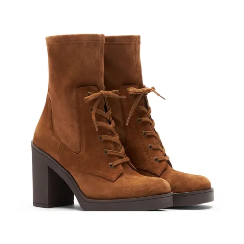 Shoes > Boots > Heeled Boots - - Stuart Weitzman - Modalova