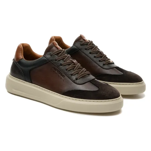 Shoes > Sneakers - - Ambitious - Modalova