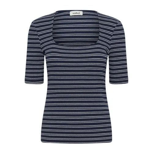 Tops > T-Shirts - - Soaked in Luxury - Modalova