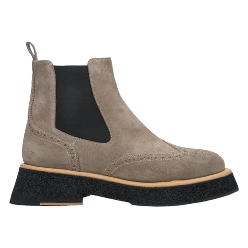 Shoes > Boots > Chelsea Boots - - Estro - Modalova