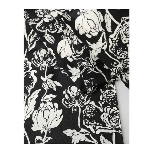 Accessories > Scarves > Silky Scarves - - Dolce & Gabbana - Modalova