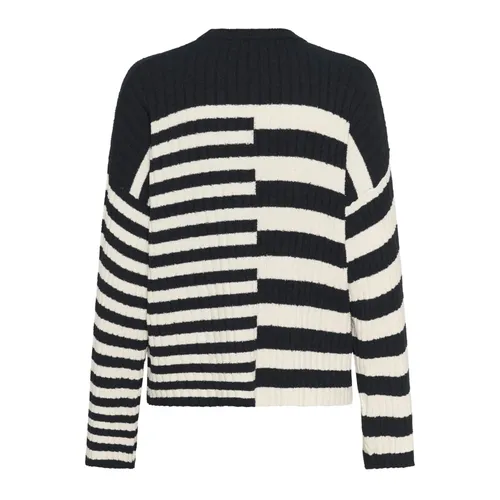 Knitwear > Round-neck Knitwear - - Soaked in Luxury - Modalova