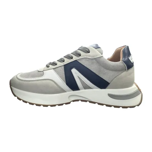 Shoes > Sneakers - - Alexander Smith - Modalova