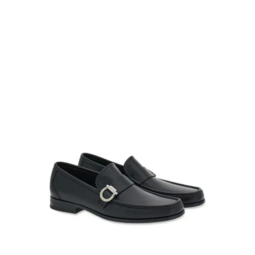Shoes > Flats > Loafers - - Ferragamo - Modalova
