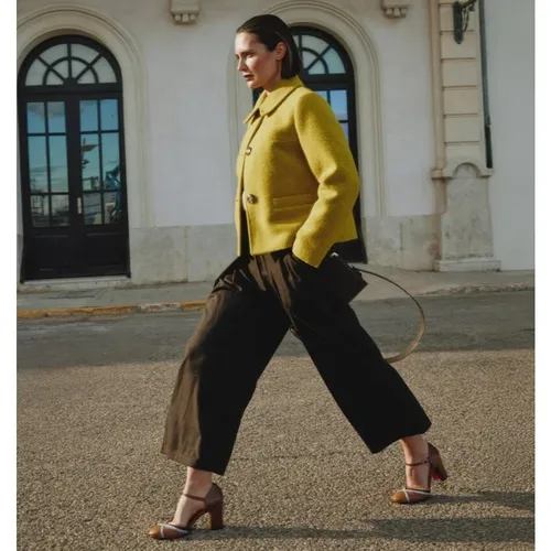 Jackets > Light Jackets - - Chie Mihara - Modalova