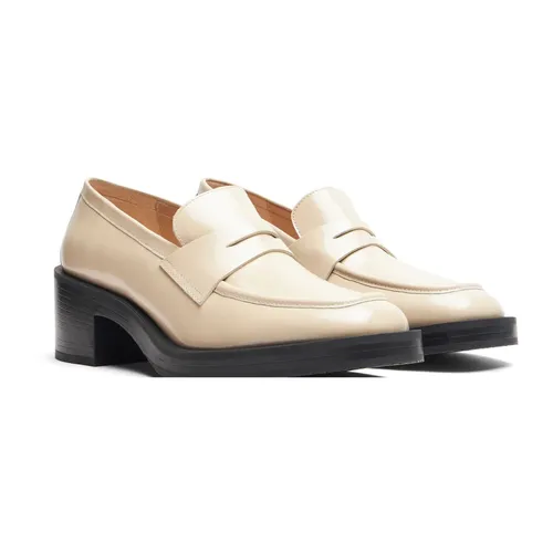 Shoes > Flats > Loafers - - Stuart Weitzman - Modalova