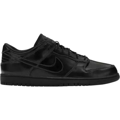 Nike - Shoes > Sneakers - Black - Nike - Modalova