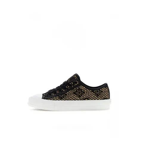 Guess - Shoes > Sneakers - Black - Guess - Modalova