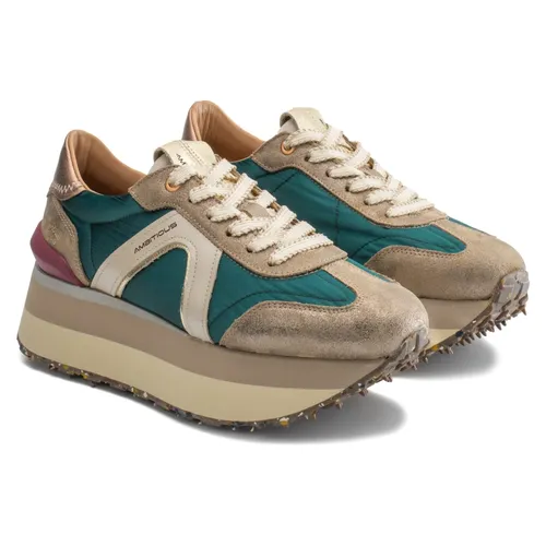 Shoes > Sneakers - - Ambitious - Modalova