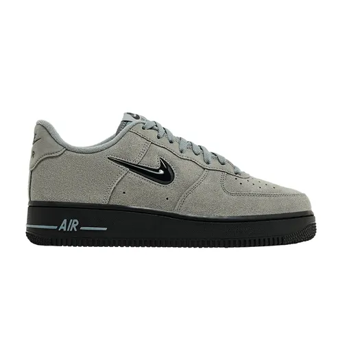 Nike - Shoes > Sneakers - Gray - Nike - Modalova