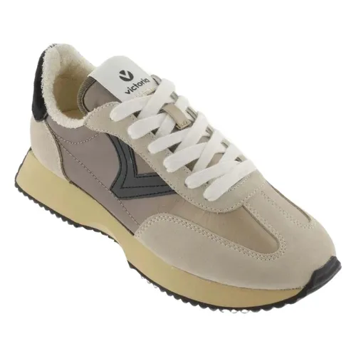 Shoes > Sneakers - - Victoria - Modalova