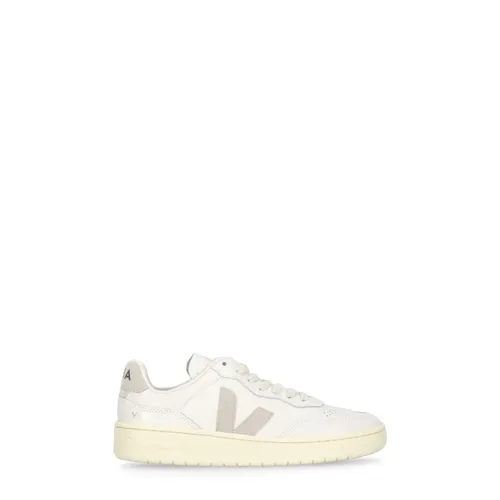 Veja - Shoes > Sneakers - White - Veja - Modalova