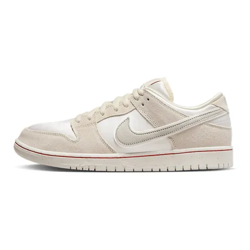 Nike - Shoes > Sneakers - Beige - Nike - Modalova