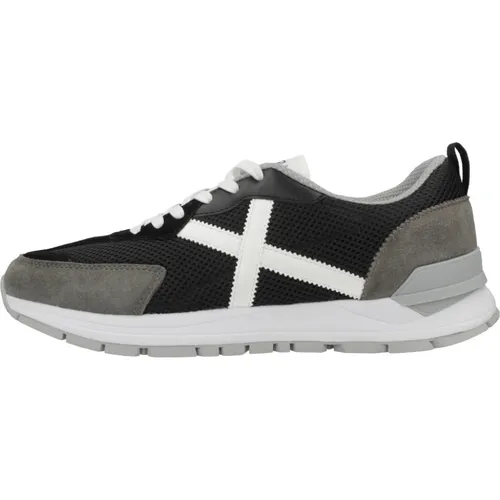 Munich - Shoes > Sneakers - Black - Munich - Modalova
