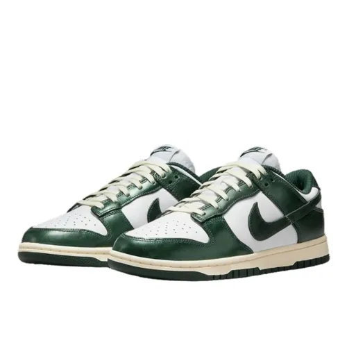 Shoes > Sneakers - - Nike - Modalova
