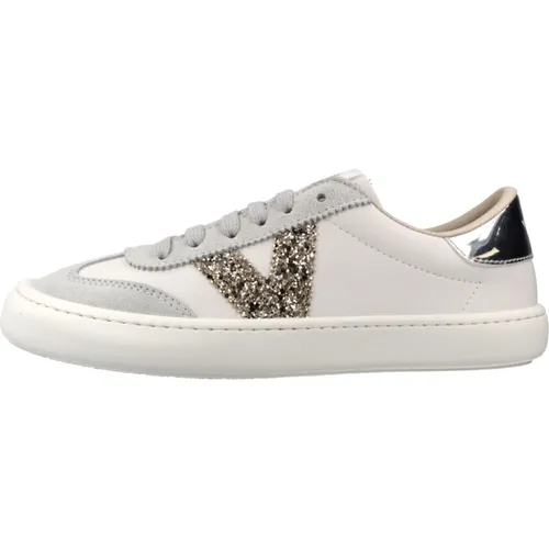 Shoes > Sneakers - - Victoria - Modalova