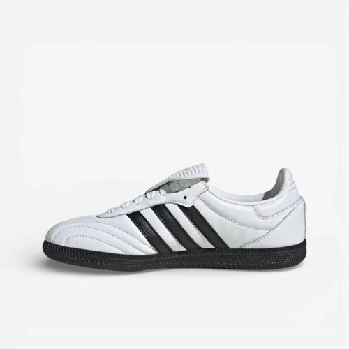Adidas - Shoes > Sneakers - White - Adidas - Modalova