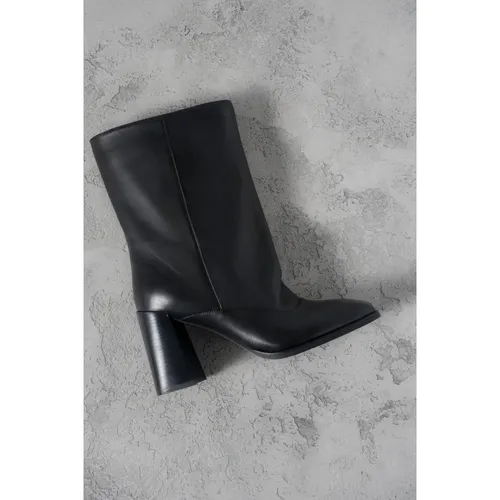 Shoes > Boots > Heeled Boots - - Estro - Modalova