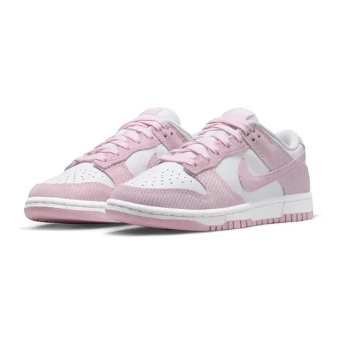 Nike - Shoes > Sneakers - Pink - Nike - Modalova