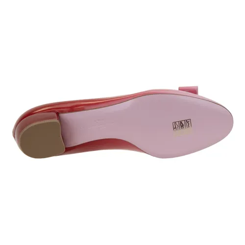 Shoes > Heels > Pumps - - Ferragamo - Modalova