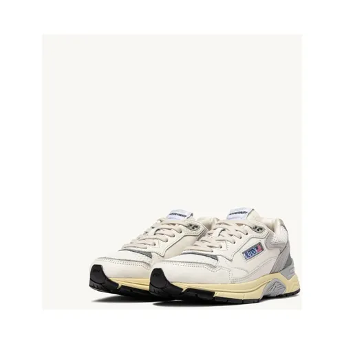 Shoes > Sneakers - - Autry - Modalova