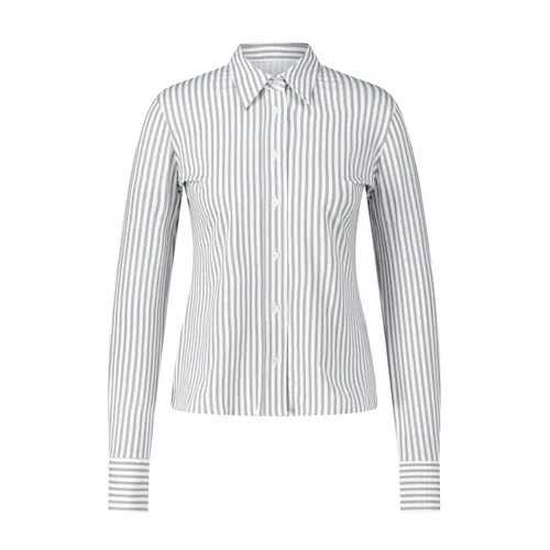 Blouses & Shirts > Shirts - - Caliban - Modalova