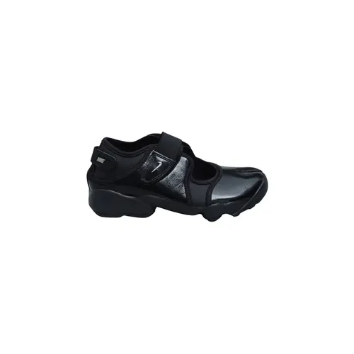 Nike - Shoes > Sneakers - Black - Nike - Modalova