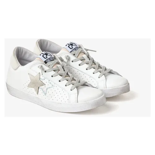 Star - Shoes > Sneakers - White - 2Star - Modalova