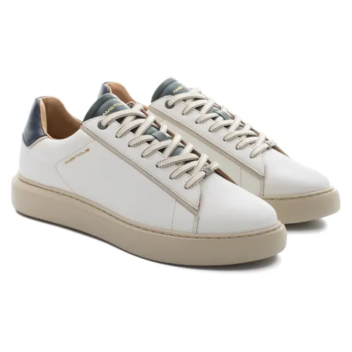 Shoes > Sneakers - - Ambitious - Modalova