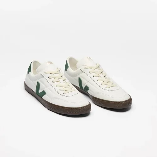 Veja - Shoes > Sneakers - White - Veja - Modalova