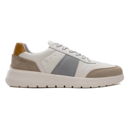 Shoes > Sneakers - - Ambitious - Modalova
