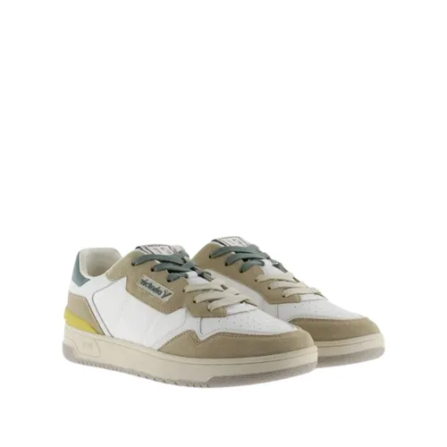 Shoes > Sneakers - - Victoria - Modalova