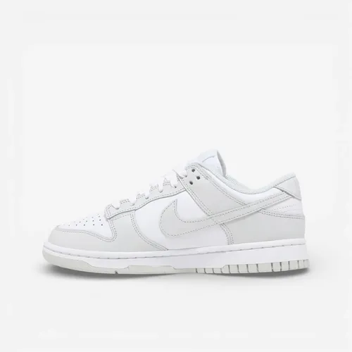 Nike - Shoes > Sneakers - Gray - Nike - Modalova