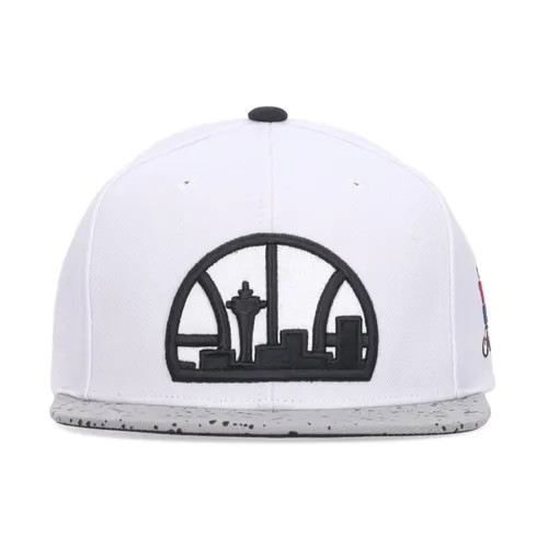 Accessories > Hats > Caps - - Mitchell & Ness - Modalova