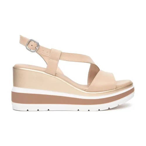 Shoes > Heels > Wedges - - Nerogiardini - Modalova