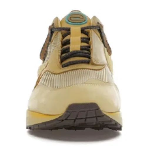 Nike - Shoes > Sneakers - Beige - Nike - Modalova