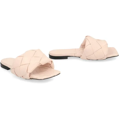 Shoes > Flip Flops & Sliders > Sliders - - Bottega Veneta - Modalova