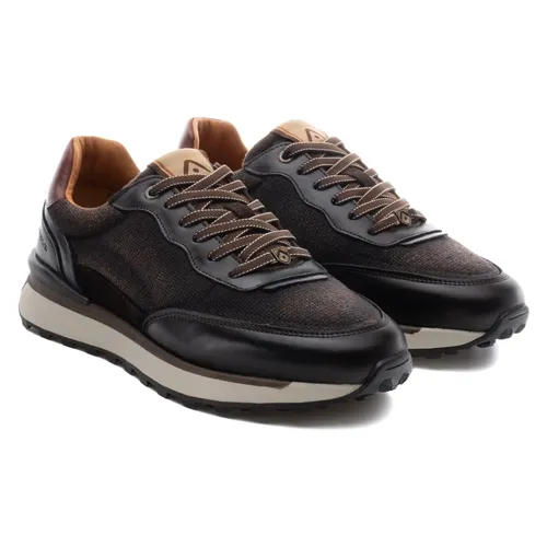 Shoes > Sneakers - - Ambitious - Modalova
