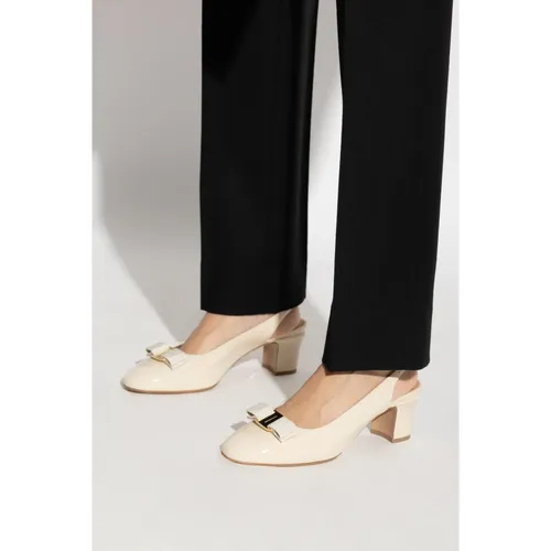 Shoes > Heels > Pumps - - Ferragamo - Modalova